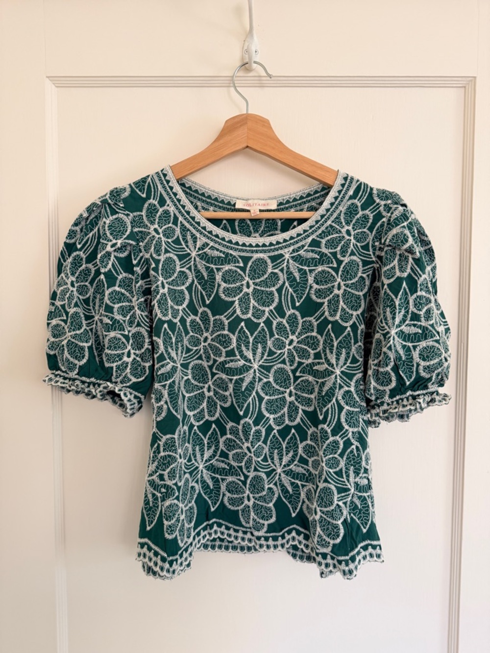 Emerald Green & White Floral Embroidered Puff Sleeve Blouse - Size S
